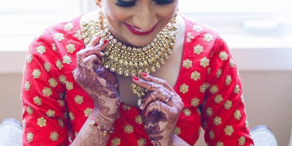 Amp up Your Engagement Look With This Gorgeous Necklaces – Timeless Indian  Jewelry