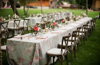 Round Tables Vs Square Tables For Your Wedding?