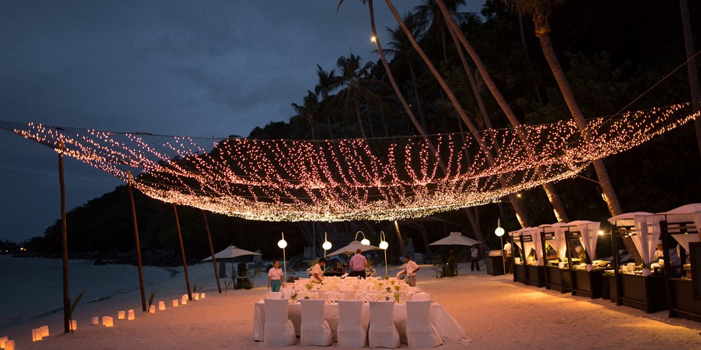 8 Tips for an Affordable Destination Wedding