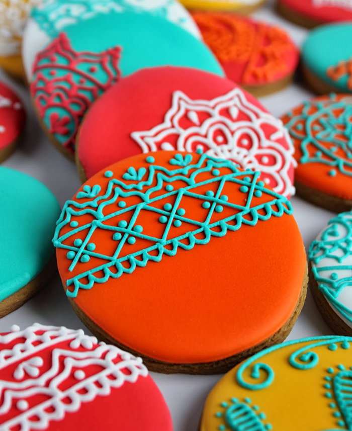 Cookies With Mehendi Designs