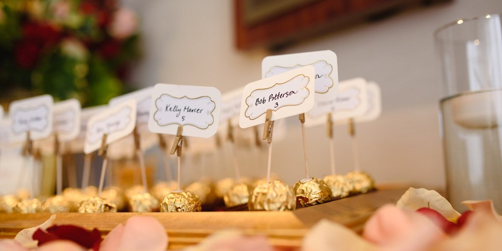 13 Destination Wedding Favors that Your Guests Will Say Wow to!