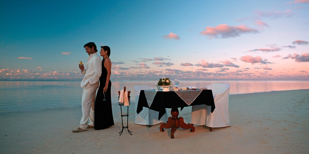 10 Amazing Tips to Make Your Honeymoon Extra-Special!