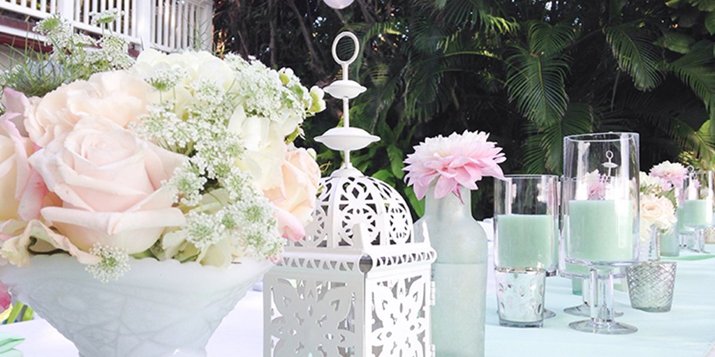 Weddings Around the World: White Wedding Décor Ideas That You Can Steal for Your Desi Weddings
