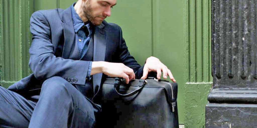 10 Corporate Style Man Bags To Buy For Your Husband’s Birthday
