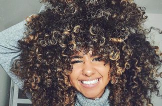 10 Wedding Hairstyles For Girls With Curly Hair