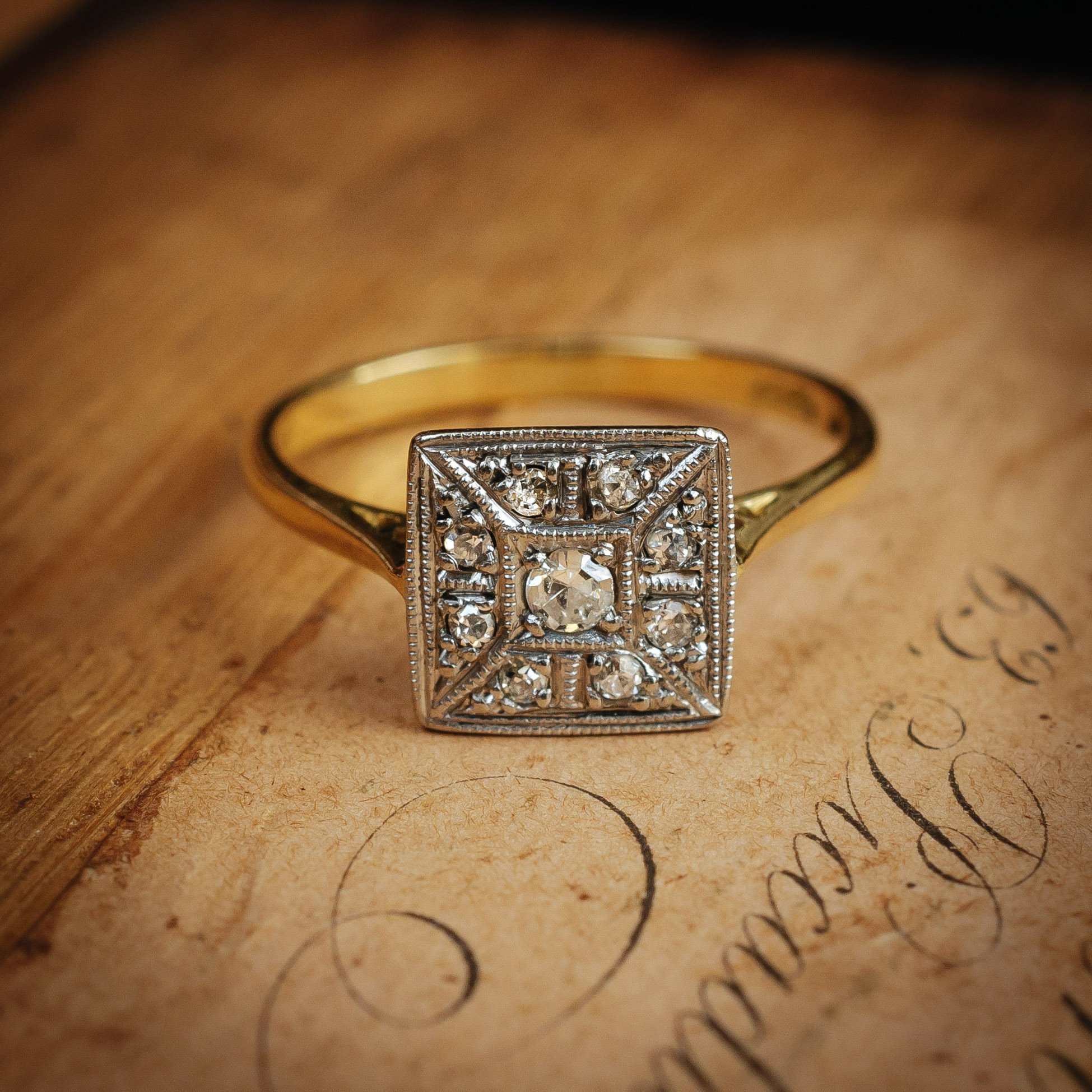 Antique Diamond Engagement Rings For Your Old Soul Nature