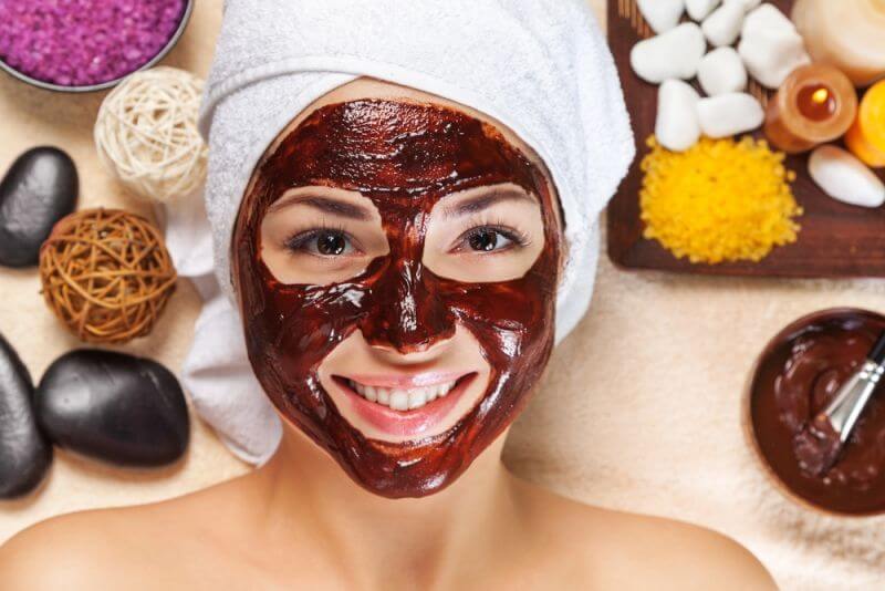 Every Chocolate Mask To Apply To Get That Glowing Skin!