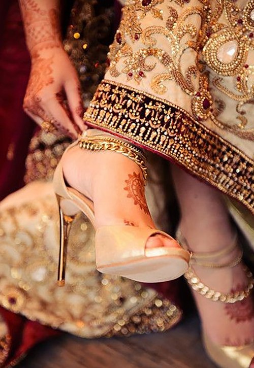 4.	Bring your wedding shoes 