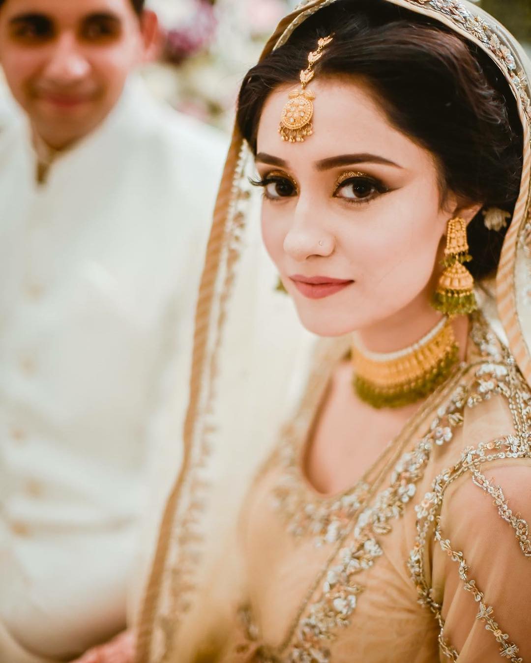 How To Fake Full Brows On Your Wedding