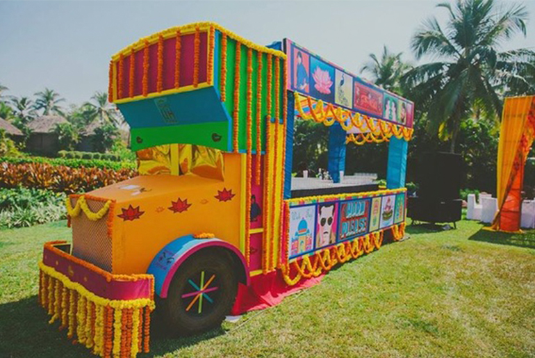 Tips For Having A Food Truck On Your Wedding - Bridals.PK