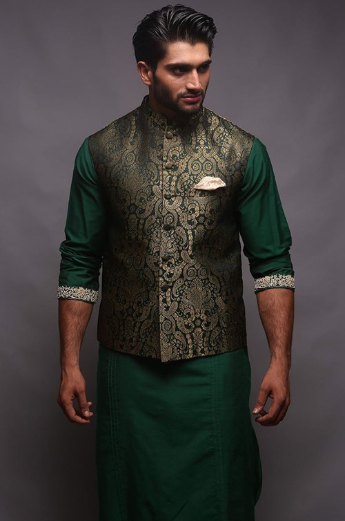 mehndi clothes for groom