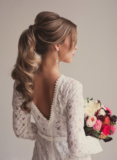 Wedding hair | Bridesmaid hair, Loose curls hairstyles, Bridesmaid hair  half up