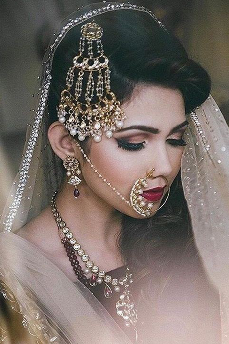 20 Indian Bridal Hairstyles For Brides