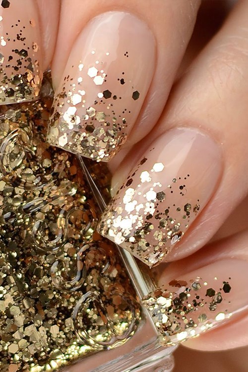 41+ Resplendent Wedding Nail Designs for Your Big Day