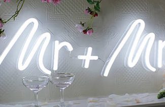 25 Ideas Of Using Neon Signs In Your Wedding Décor