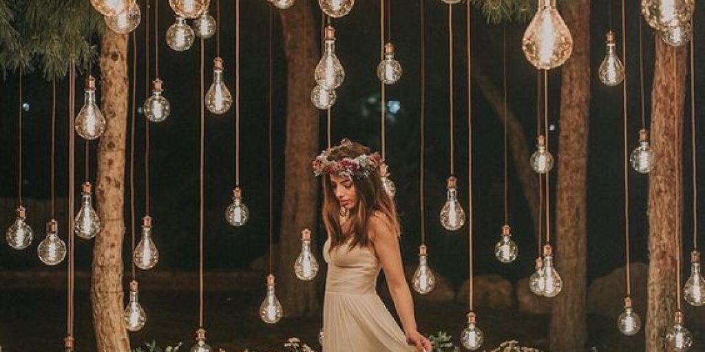 25+ Phenomenal DIY Backdrop Ideas For Your Big Day