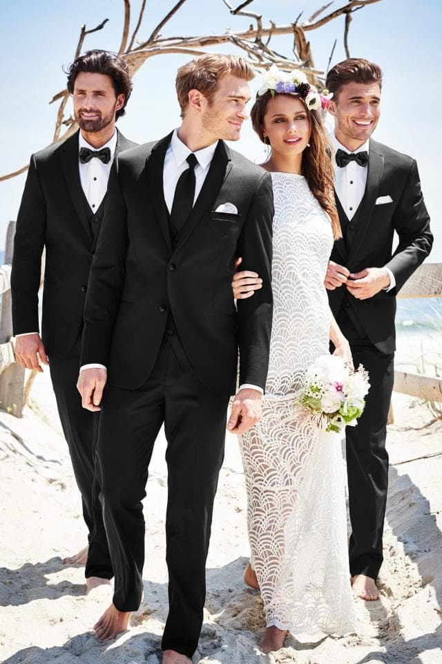 Wedding dresses for outlet short height man