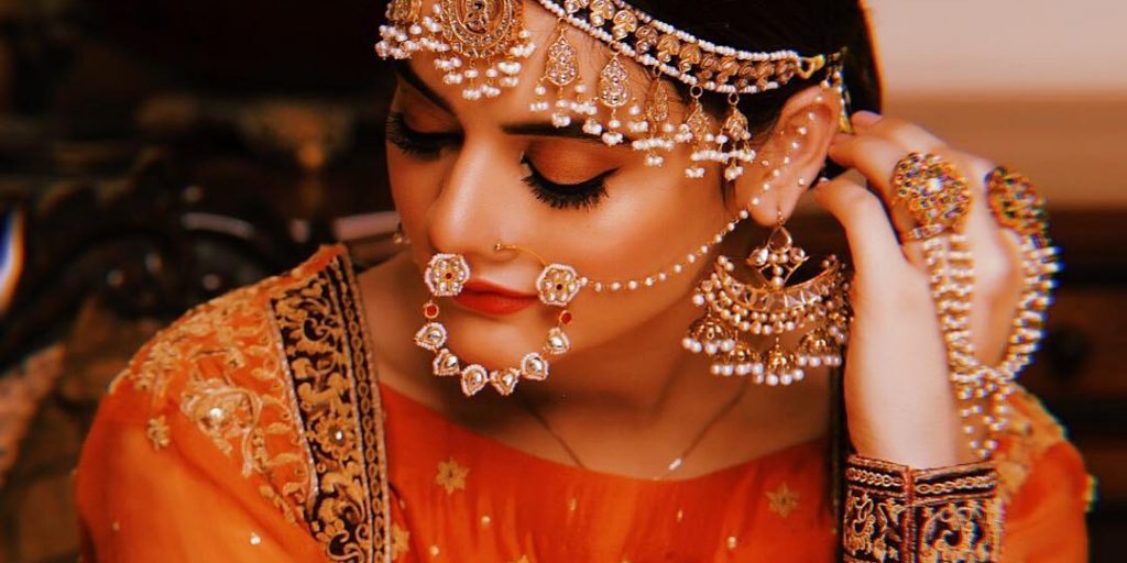 5 Types Of Nose Pins That All Brides Should Be Familiar With