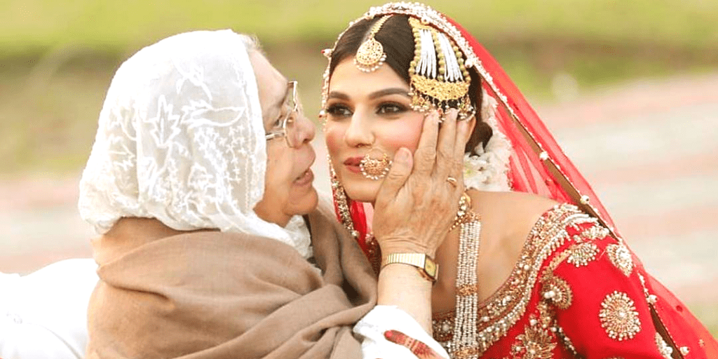 Crazy Range of Emotions Every Bride Feels On Her Big Day