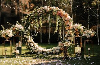7 Perfectly Festive Wedding Flowers to Adorn Your Summer Wedding
