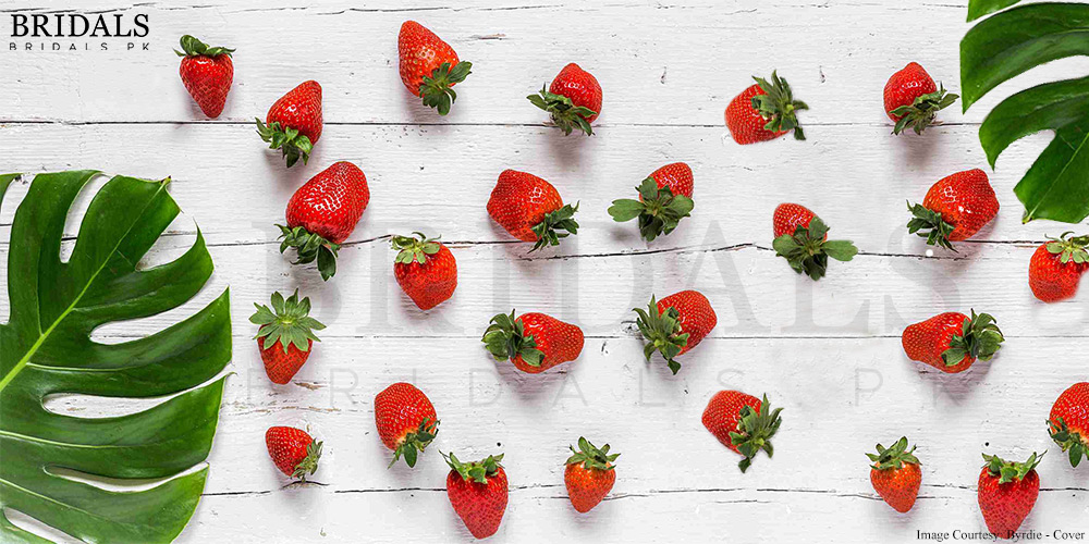 5 Strawberry DIY Face Masks For A Radiant Skin!